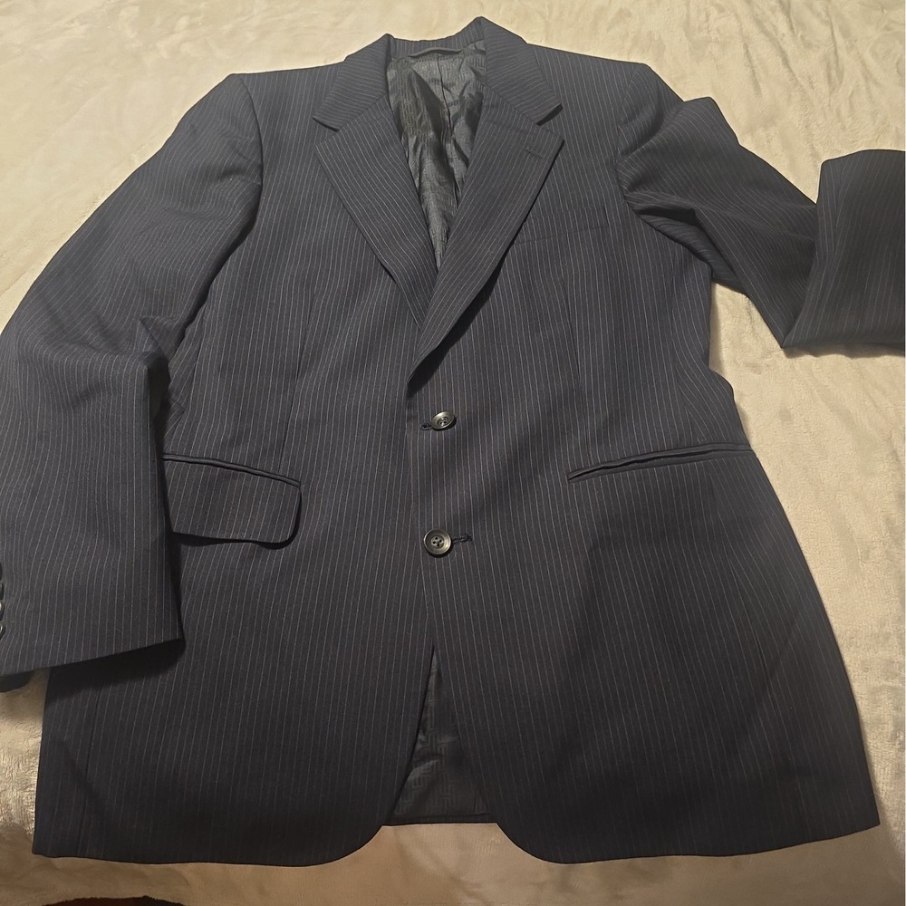 Halston Navy Pinstripe Blazer From Bergrens Tacoma Size 40 Formal Sportscoat